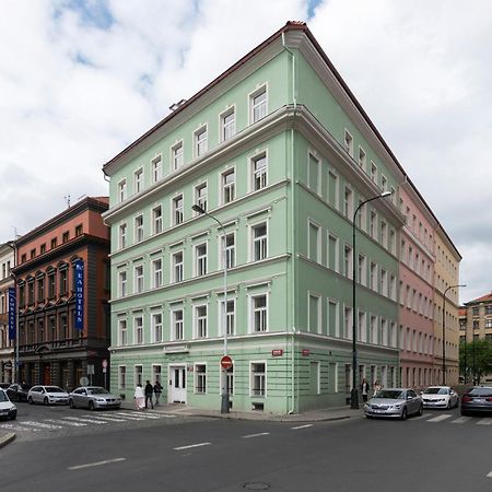 Central Haven Apartments Praag Buitenkant foto